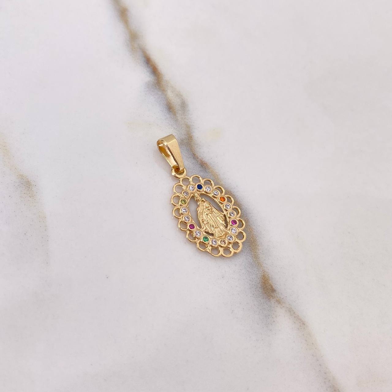Dije Virgen Del Carmen 1.2gr / 2.3cm / Aros Circones Colores Oro Amarillo $