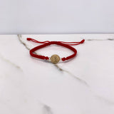 Pulsera Roja Herraje Letra B 0.55gr / 1.5cm / Troquelado Oro Amarillo $