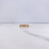 Anillo Eslabon Cubano 2.55gr / T7 / Circones Blancos Oro Amarillo $