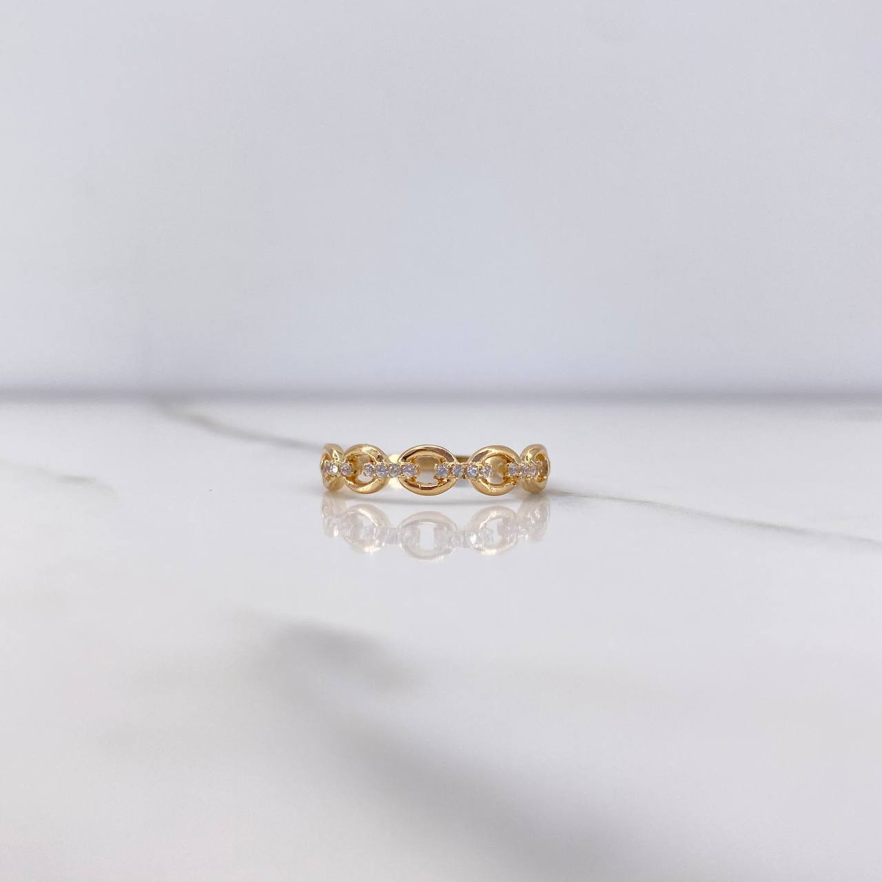 Anillo Eslabones 1.85gr / T7 / Circones Blancos Oro Amarillo $