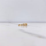 Anillo Eslabones 1.85gr / T7 / Circones Blancos Oro Amarillo $