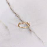 Anillo Eslabones 1.85gr / T7 / Circones Blancos Oro Amarillo $
