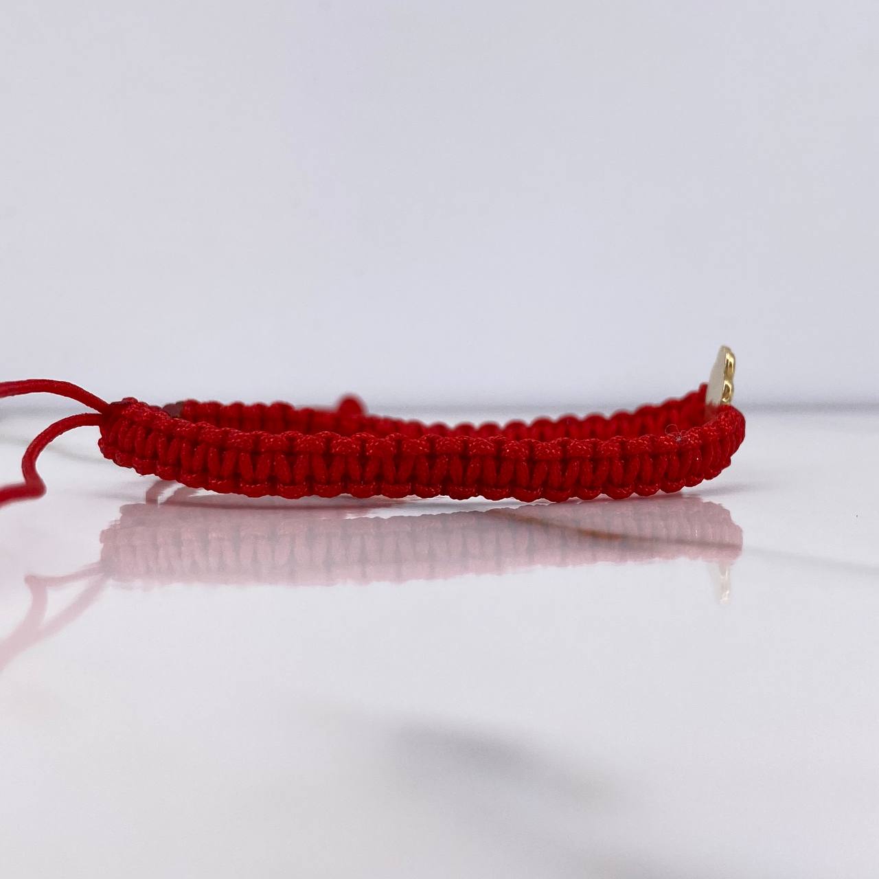 Pulsera Roja Huella 0.5gr / 1.3cm / Liso Oro Amarillo $