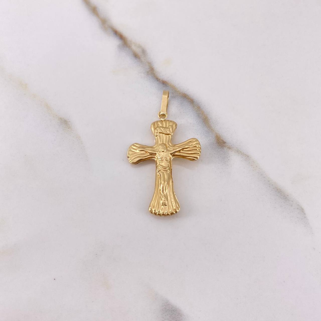 Dije Cruz Cristo 1.45gr / 3.5cm / Rayado Oro Amarillo &