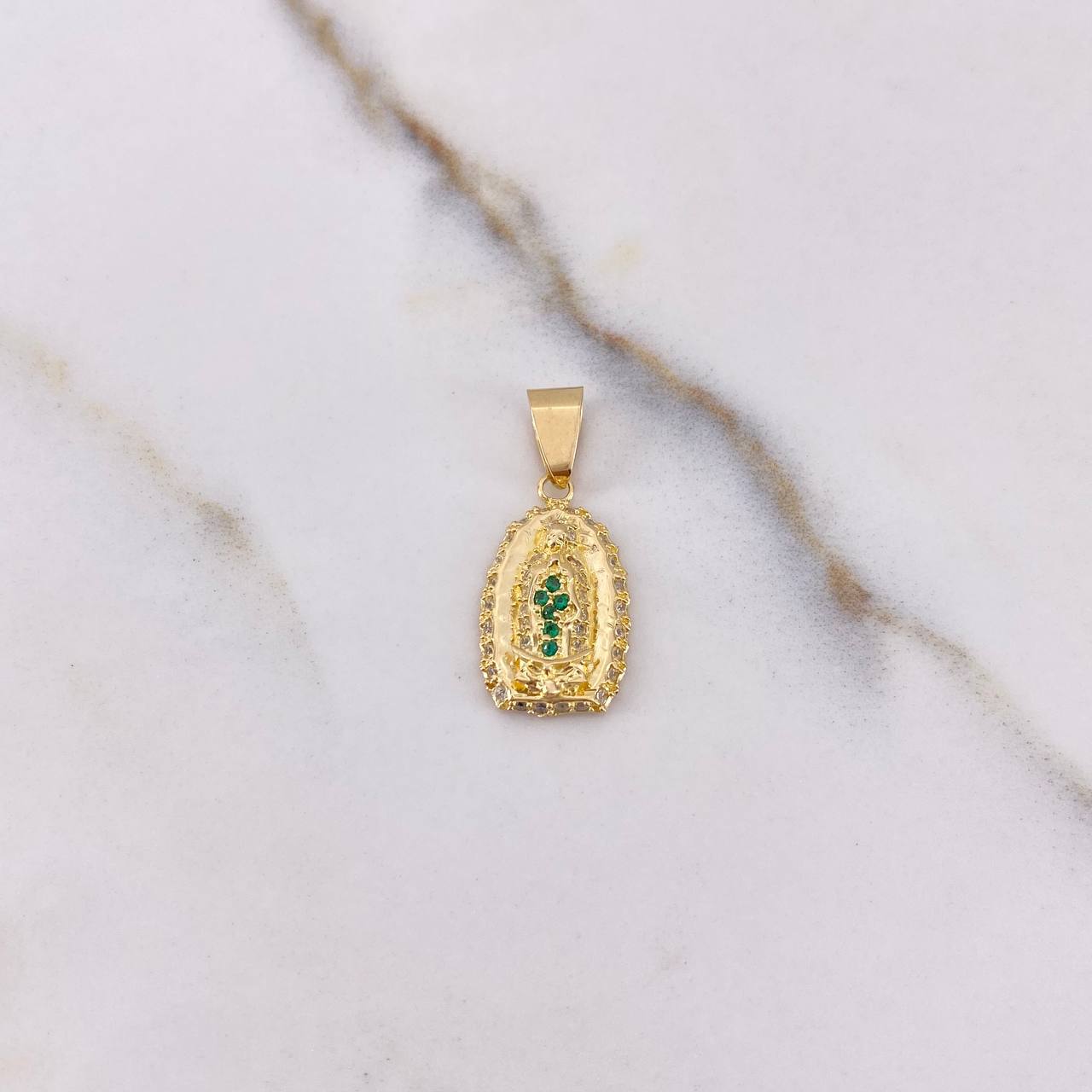 Dije Virgen Guadalupe 1.95gr / 2.1cm / Circones Verdes Blancos Oro Amarillo &