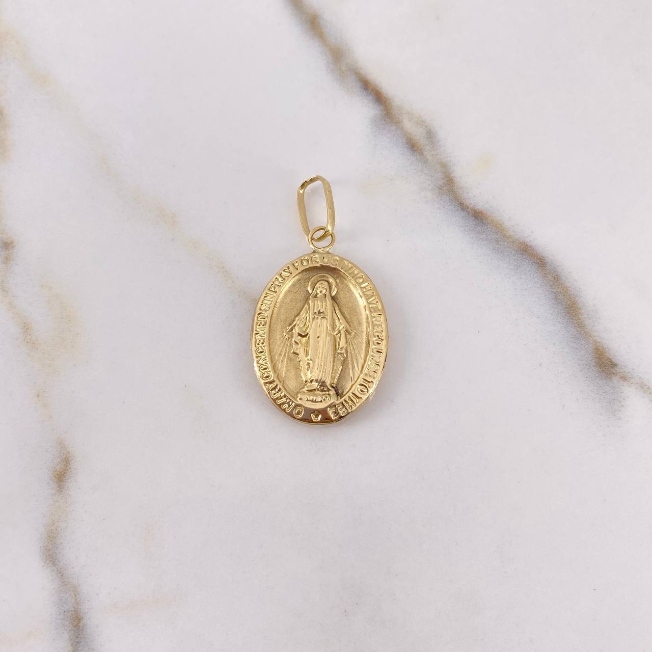Dije Virgen Milagrosa 1.95gr / 3.1cm / Troquelado Oro Amarillo &