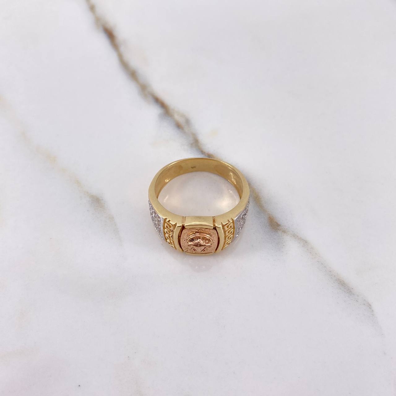 Anillo Medusa Tribal 8.9gr / T10 / Circones Blancos Tres Oros &