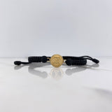 Pulsera Negra Herraje Letra I 0.55gr / 1.5cm / 5mm Troquelado Bolas Neoprenos Negras Oro Amarillo &