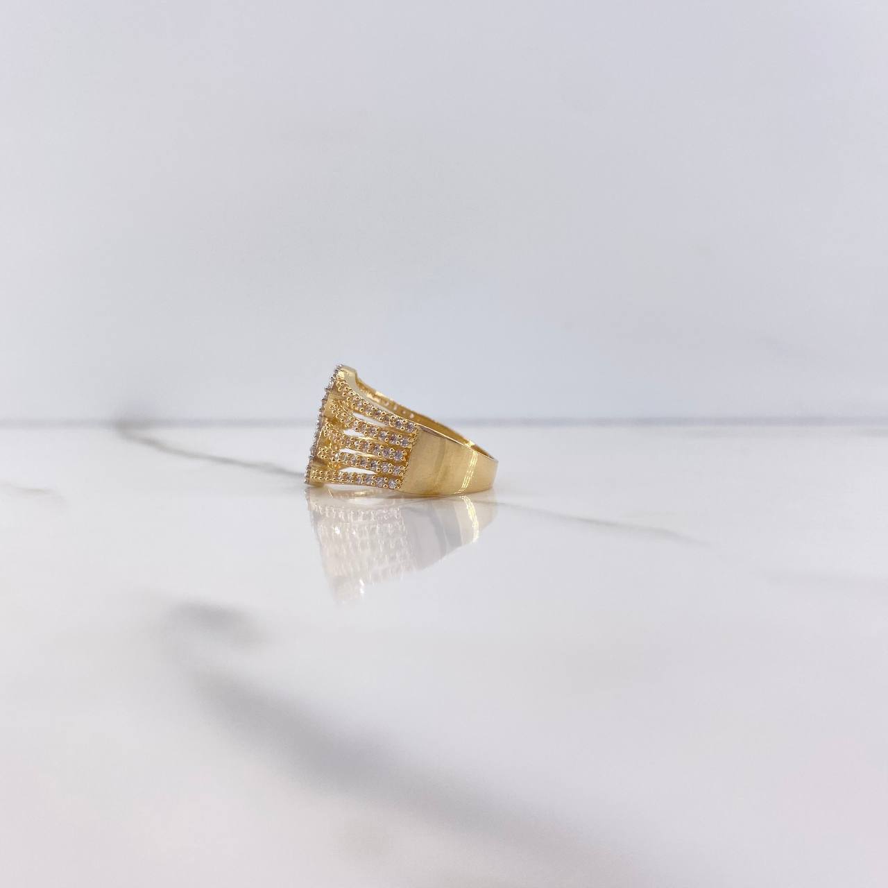 Anillo Infinito 4.1gr / T6 / Circones Blancos Dos Oros Amarillo Blanco $