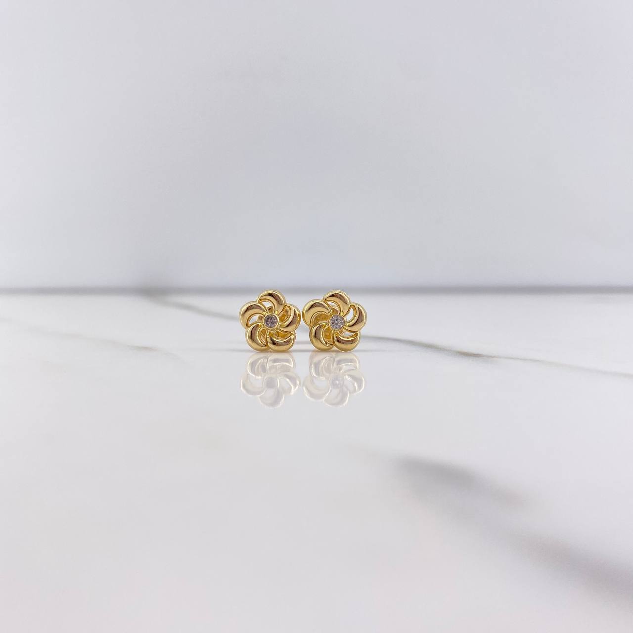 Topos Flor 0.75gr / Circon Blanco Oro Amarillo $