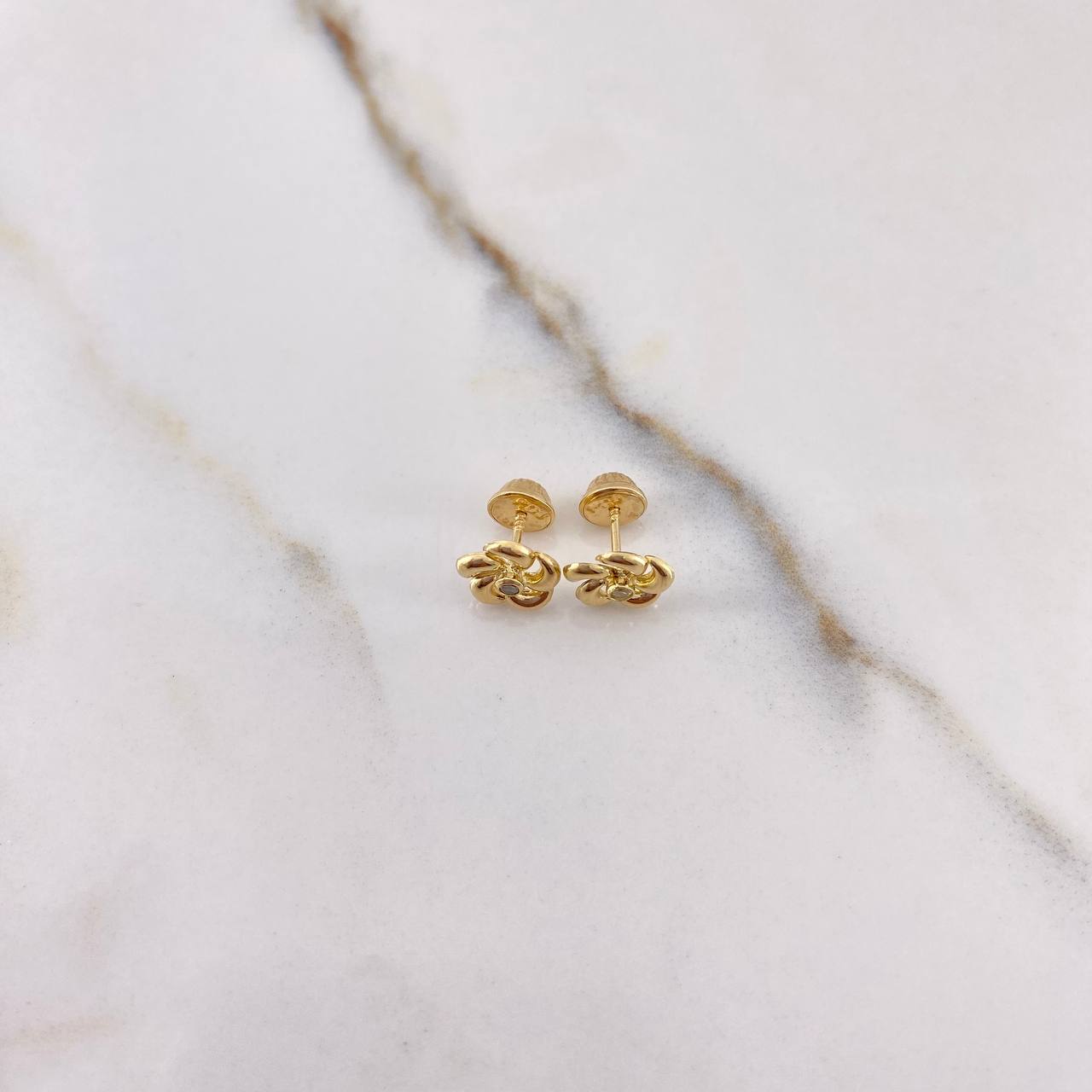 Topos Flor 0.75gr / Circon Blanco Oro Amarillo $