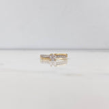 Anillo Solitario Linea Invertida 2.05gr / T7 1/2 / Circones Blancos Dos Oros Amarillo Blanco $