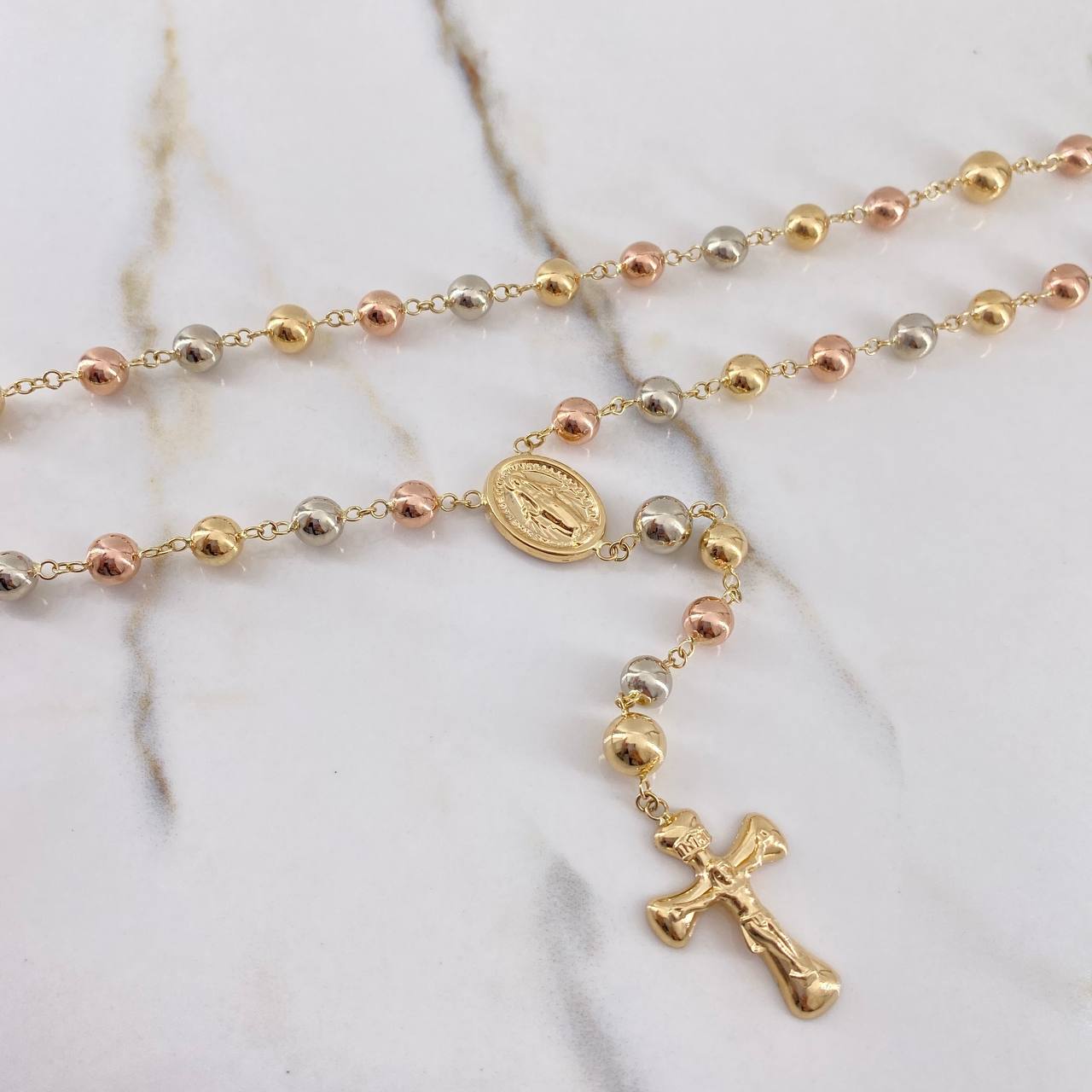 Rosario Virgen Milagrosa 15.6gr / 65cm / 6mm-7mm Bolas Lisas Tres Oros $
