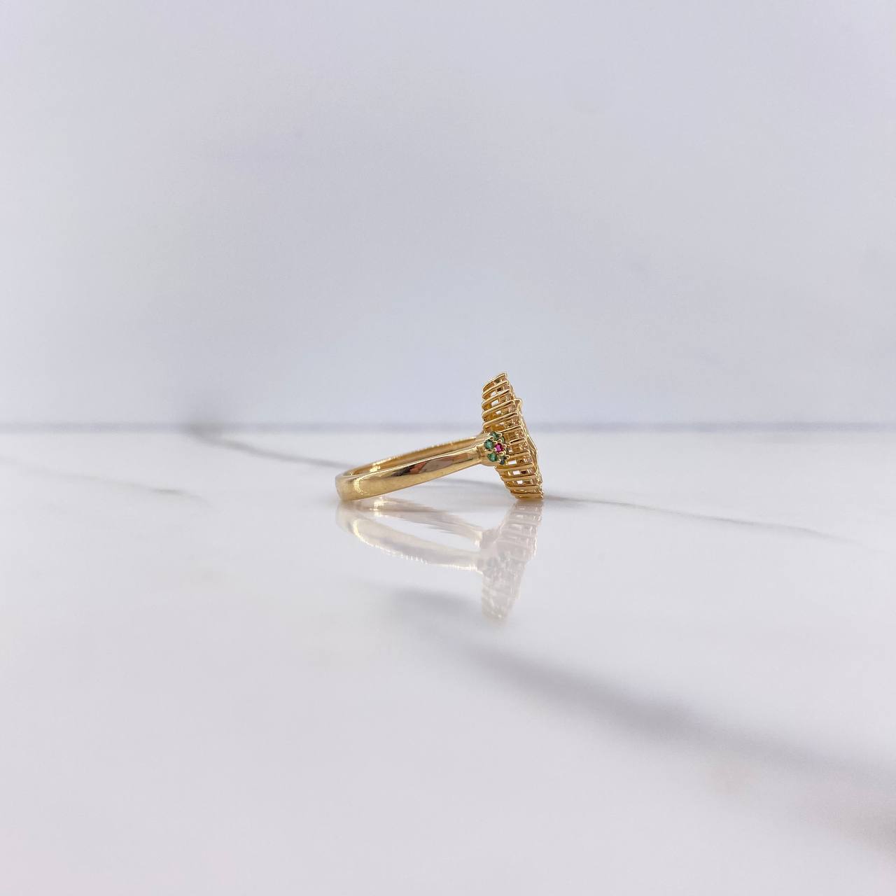 Anillo Virgen Milagrosa 3.5gr / T6 1/2 / Circones Fucsias Verdes Blancos Oro Amarillo $