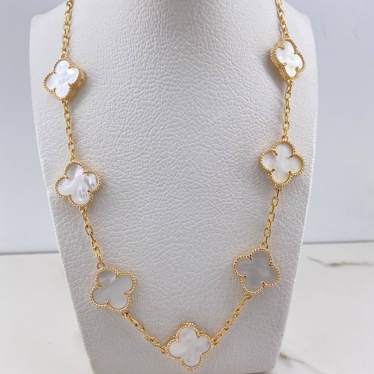 Cadena Aro Seguido Trebol 24.85gr / 45cm / Nacar Blanco Oro Amarillo Nac.Esp. &