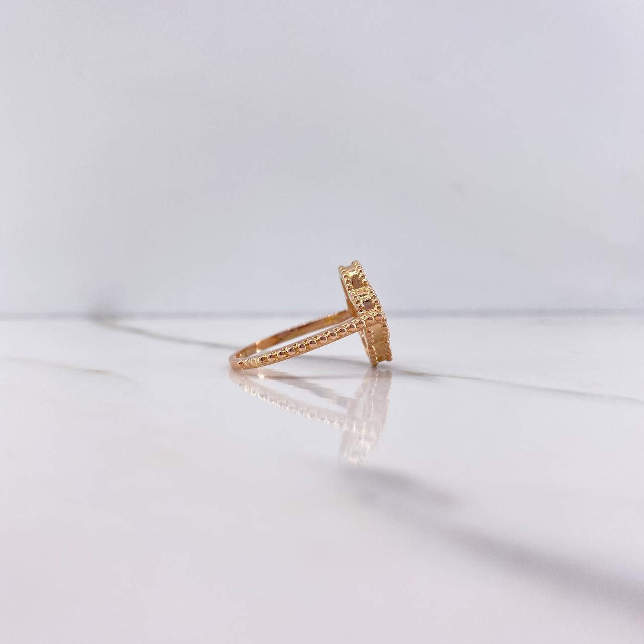 Anillo Trebol 4.25gr / T8 / Nacar Blanco Oro Rosa Nac.Esp. &
