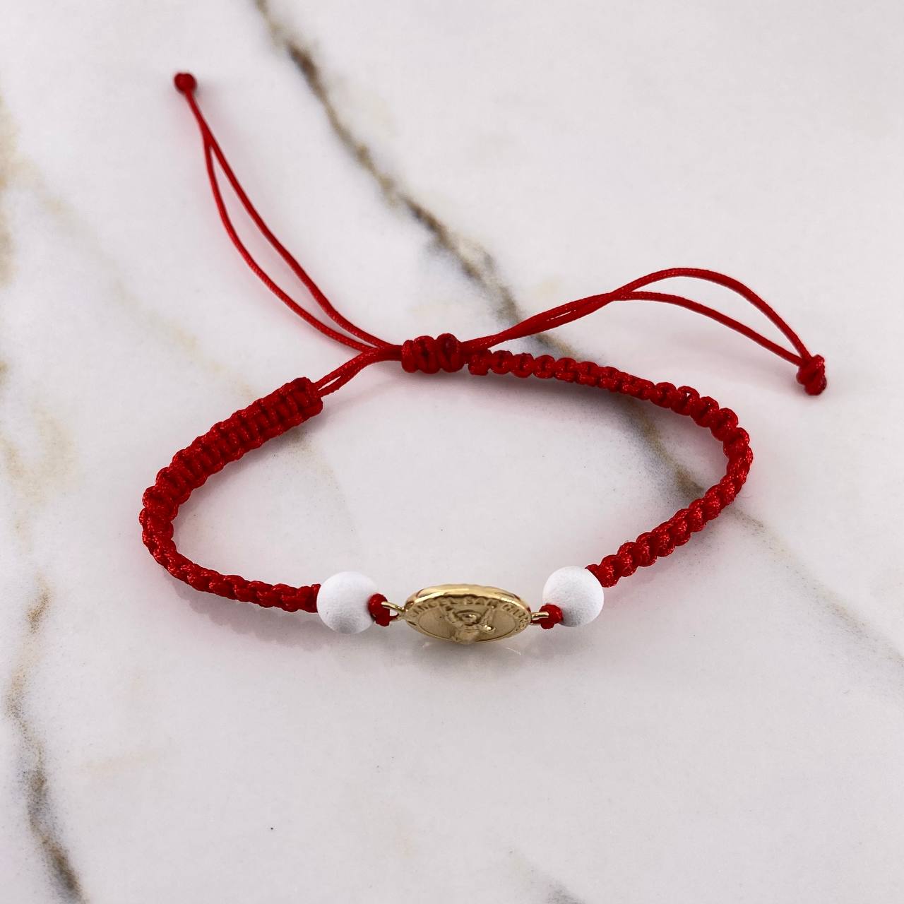Pulsera Roja Herraje San Gabriel Arcángel 0.8gr / Troquelado Oro Amarillo $