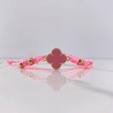 Pulsera Rosada Trebol 3.75gr / 5mm Resina Rosada Bolas Lisas Oro Amarillo Nac.Esp. $