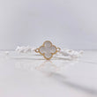 Pulsera Blanca Trebol 2.65gr / Resina Blanca Oro Amarillo Nac.Esp. $