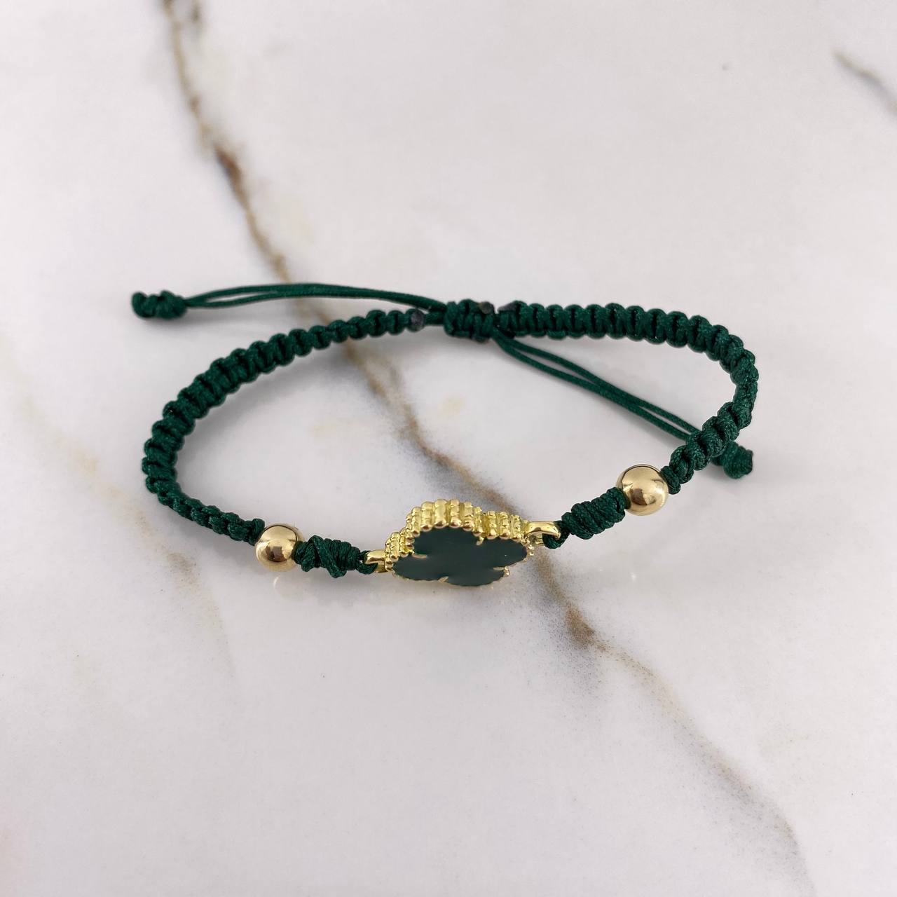 Pulsera Verde Trebol  3.75gr / 5mm Resina Verde Oro Amarillo Nac.Esp. $