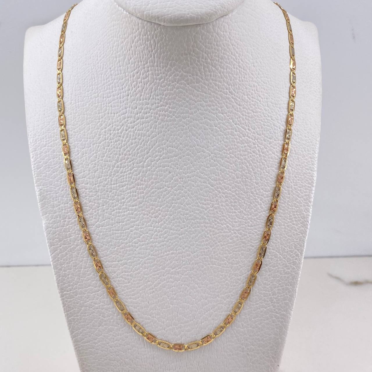 Cadena Escalera Plana 8.3gr / 60cm / 4mm Diamantada Tres Oros +3 &