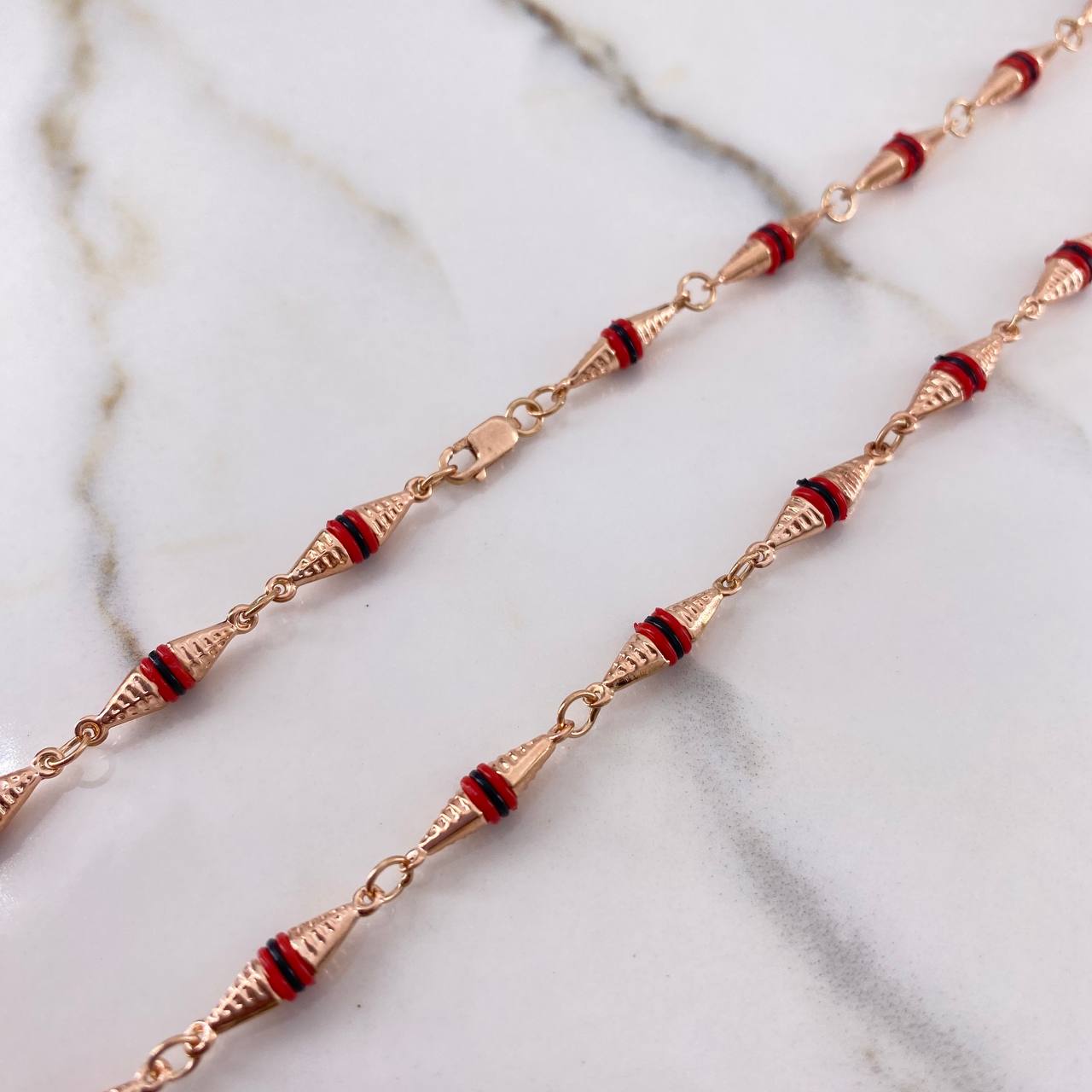 Cadena Dubai 10.4gr / 60cm / 4mm Cauchos Rojos Negros Oro Rosa $