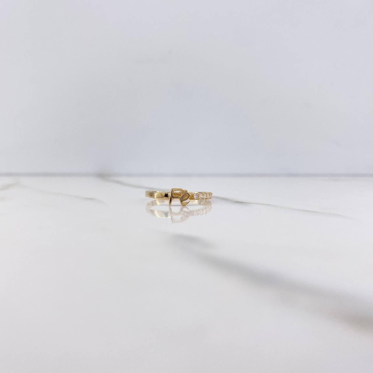 Anillo Fe 1.1gr / T6 / Circones Blancos Oro Amarillo &