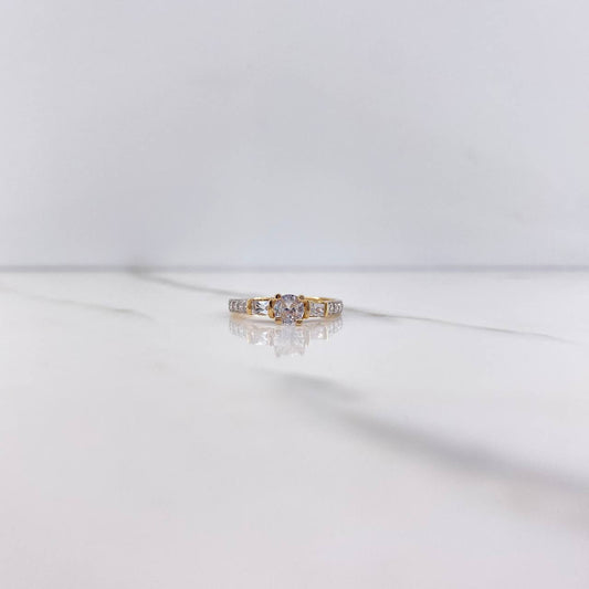 Anillo Solitario Cajon 2.1gr / T5 3/4 / Circones Blancos Dos Oros Amarillo Blanco &