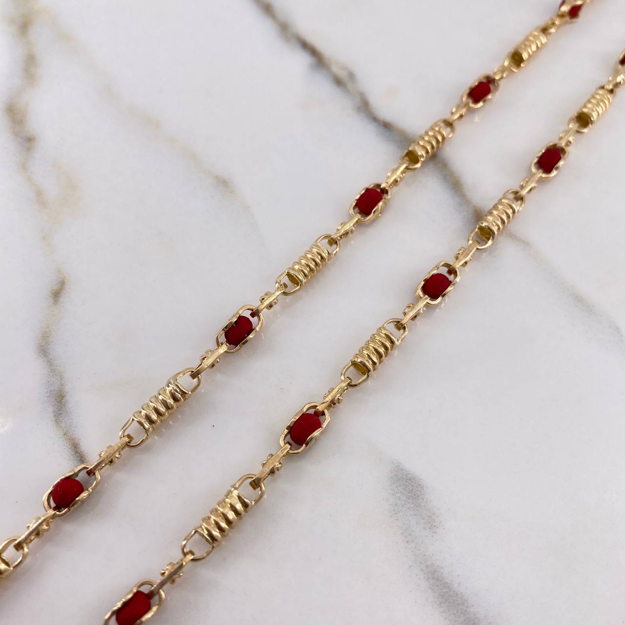 Cadena Rustica Tornillo 31.65gr / 60cm / Bolas Rojas Oro Amarillo &