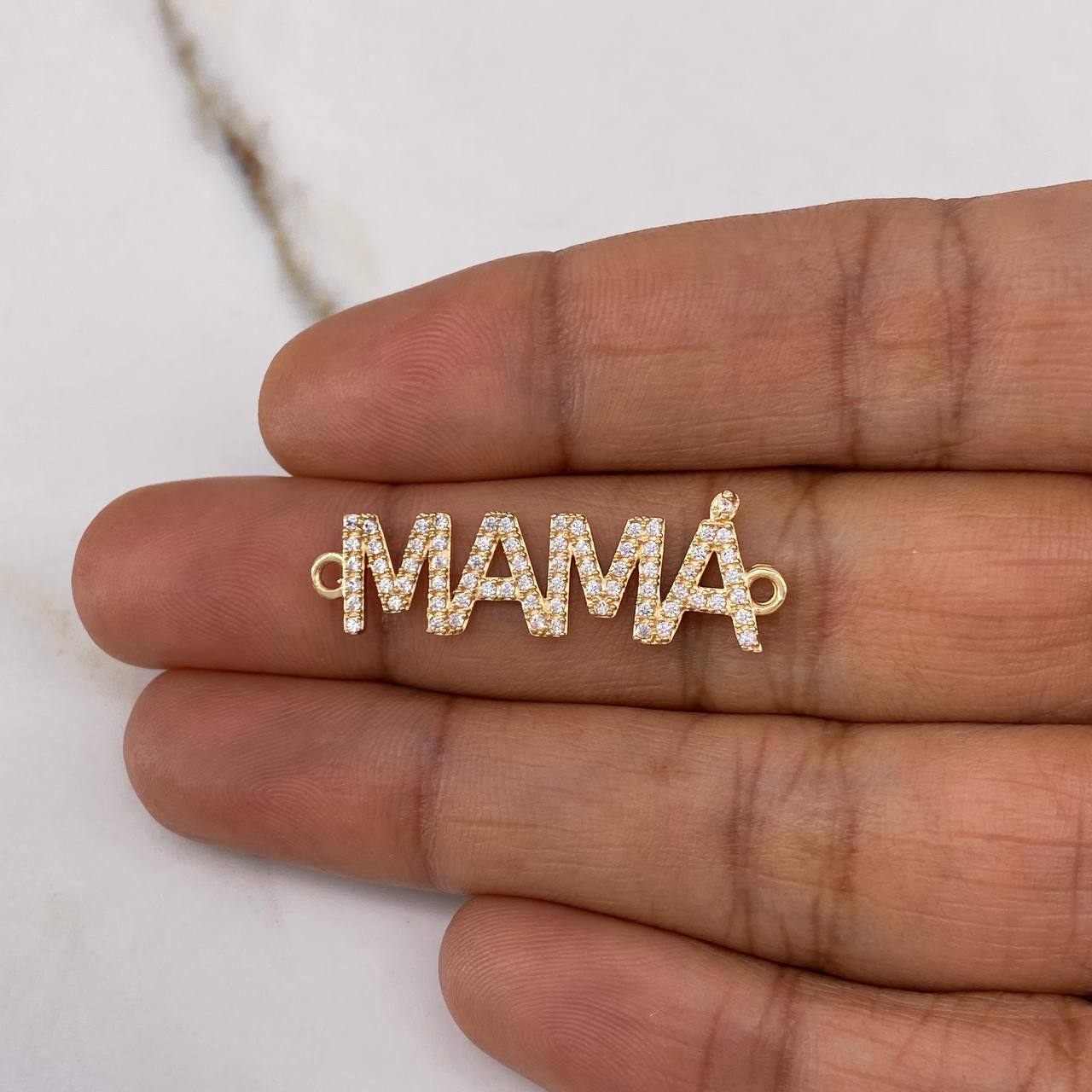Herraje Mamá 2.15gr / 3.2cm / Circones Blancos Oro Amarillo &