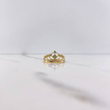 Anillo Corona Corazon 2.3gr / T8 1/2 / Circones Verdes Blancos Dos Oros Amarillo Blanco $
