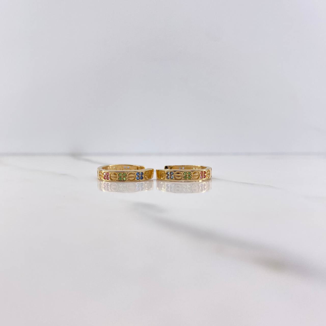 Candongas Tornillo 4gr / 1.6cm / Circones Verdes Rosados Azules Oro Amarillo $