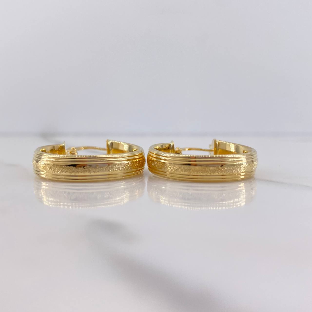 Candongas Winter 3.65gr / 2.8cm / Rayadas Oro Amarillo $