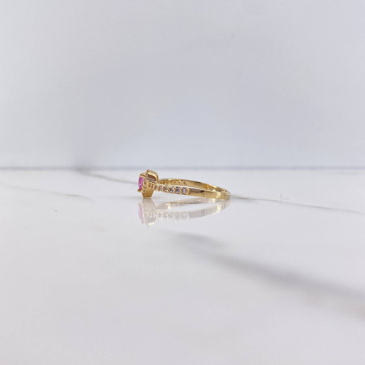 Anillo Corazon 2.15gr / T7 1/2 / Circones Rosado Blancos Oro Amarillo $