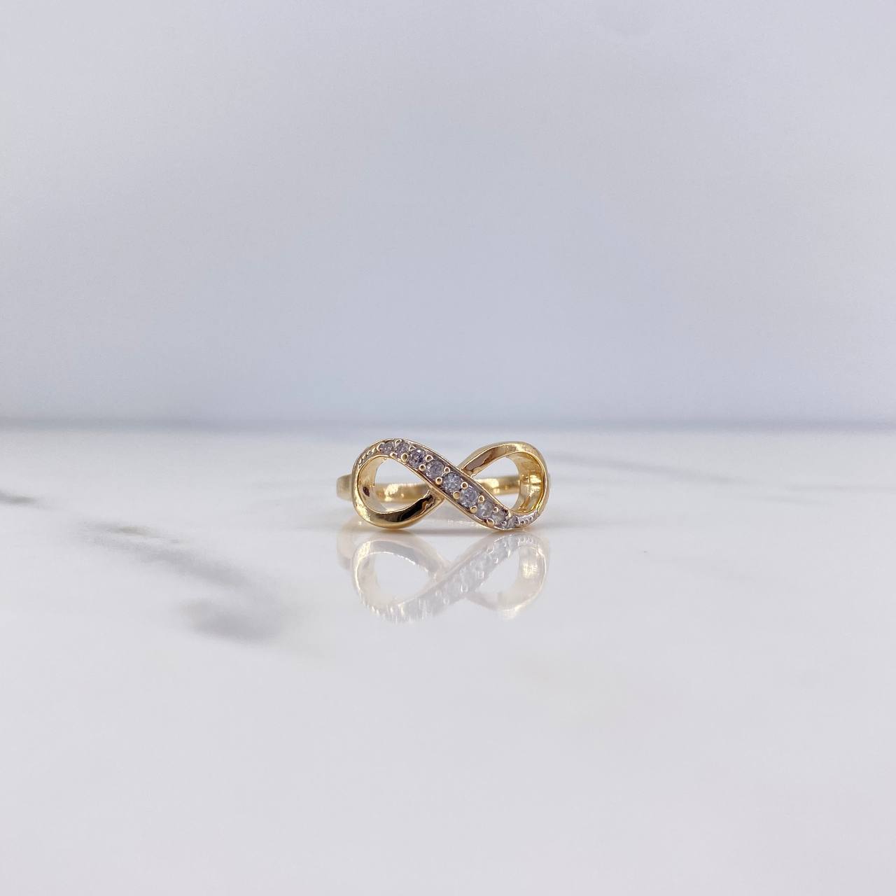 Anillo Infinito 2.75gr / T4 1/4 / Circones Blancos Dos Oros Amarillo Blanco 18K $