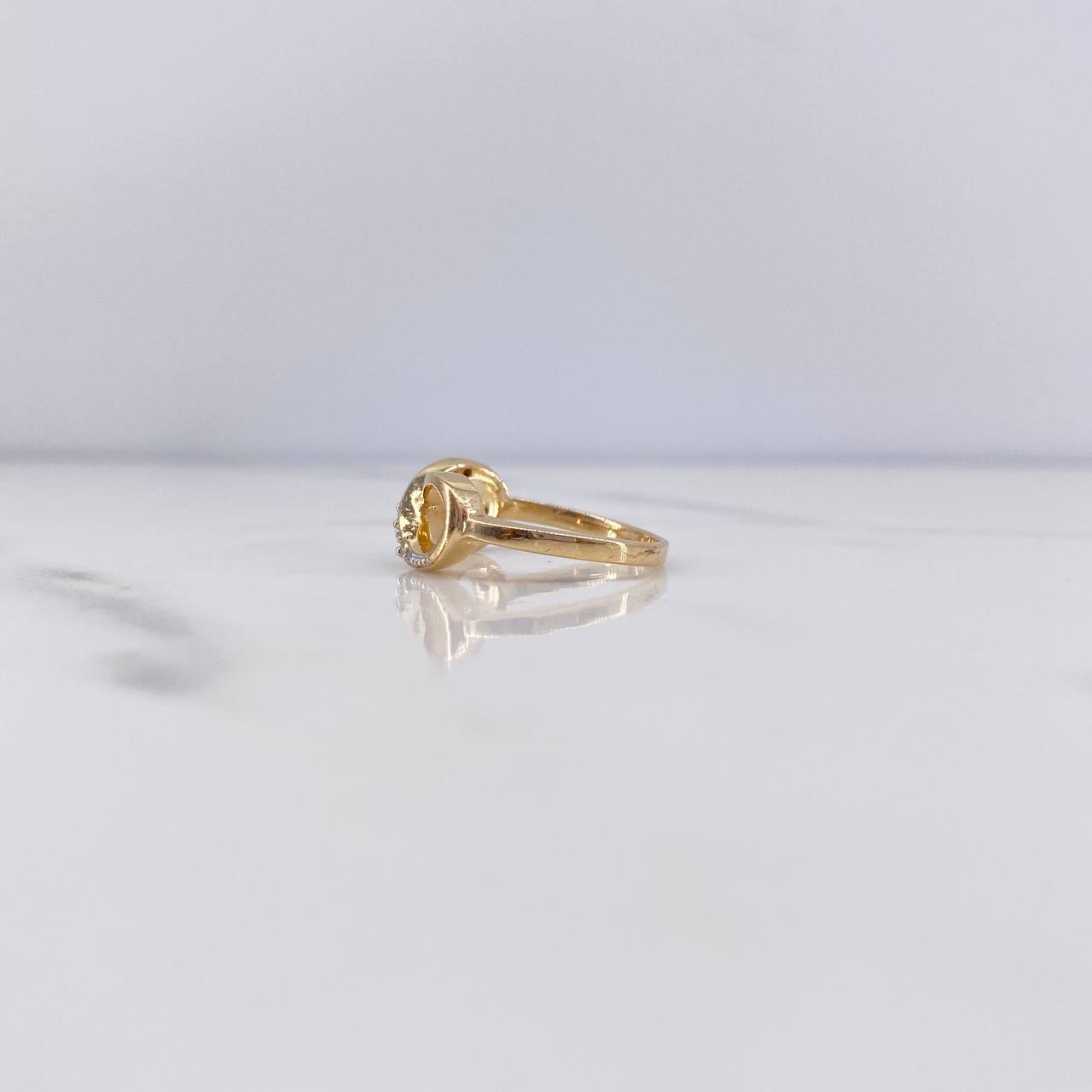 Anillo Infinito 2.75gr / T4 1/4 / Circones Blancos Dos Oros Amarillo Blanco 18K $