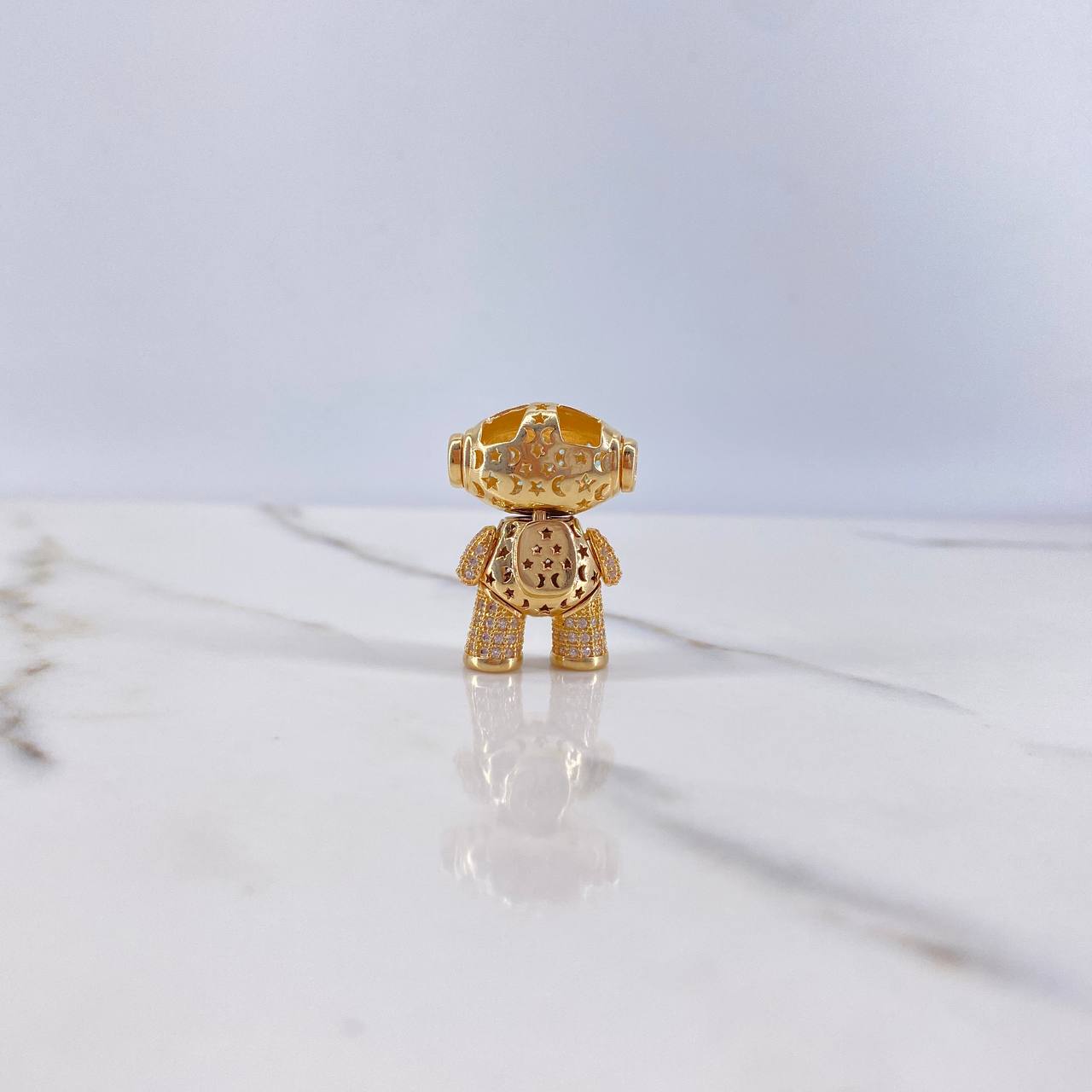 Dije Astronauta 10gr / 2.4cm / Circones Blancos Azules Oro Amarillo (Oferta) $