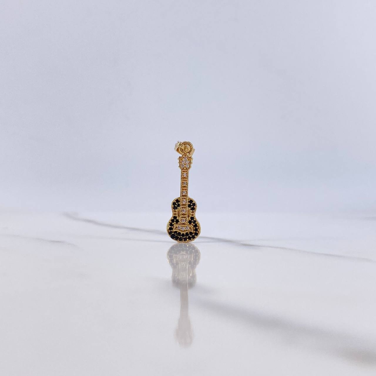 Dije Guitarra 1.25gr / 2.6cm / Circones Negros Blancos Oro Amarillo $