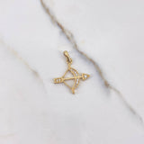 Dije Flecha Y Arco 1.9gr / 2.5cm / Circones Blancos Oro Amarillo $