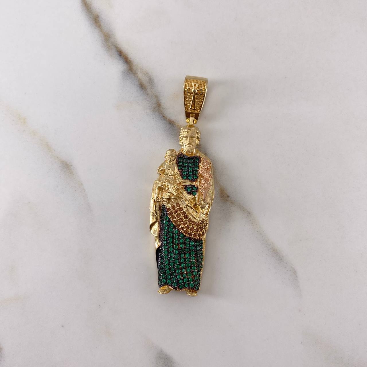 Dije San José 12.75gr / 5.5cm / Circones Verdes Cafes Dos Oros Amarillo Rosa $