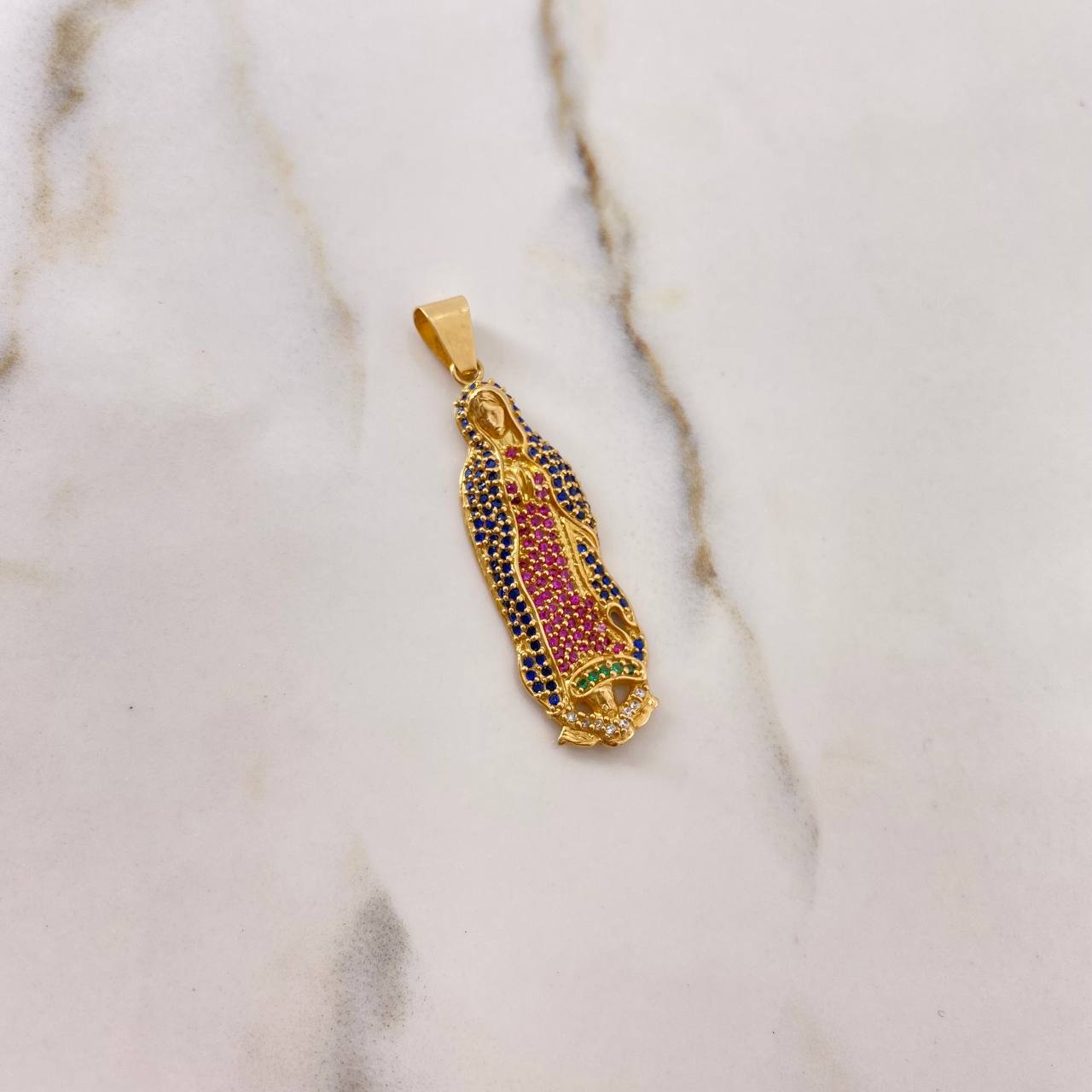 Dije Virgen de Guadalupe 5.1gr / 4.5cm / Circones Azules Fucsias Verdes Blancos Oro Amarillo $