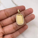 Dije Placa 4.75gr / 3cm / Circones Blancos Oro Amarillo $