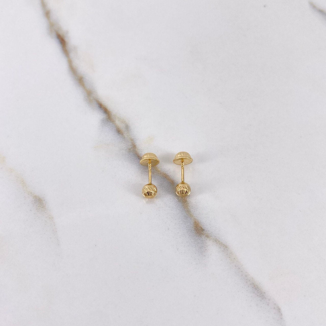Topos Bola 0.55gr / 4mm Diamantadas Oro Amarillo 18K #
