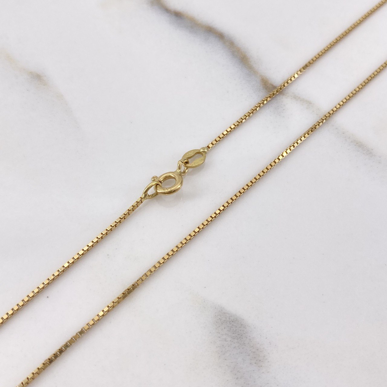 Cadena Veneciana 1.55gr / 55cm / 1mm Oro Amarillo +3 $