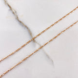 Cadena Figaro 1.4gr / 45cm + Dije Delfin Troquelado 0.4gr / 1.5cm  / Oro Rosa (Oferta) $