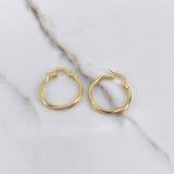 Candongas Lola 1.4gr / 2.3cm / Rayadas Oro Amarillo $