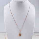 Cadena Aro Seguido 0.8gr 45cm + Dije Virgen Del Carmen Circones Blancos 0.6gr 1.6cm / Oro Rosa (Oferta) $