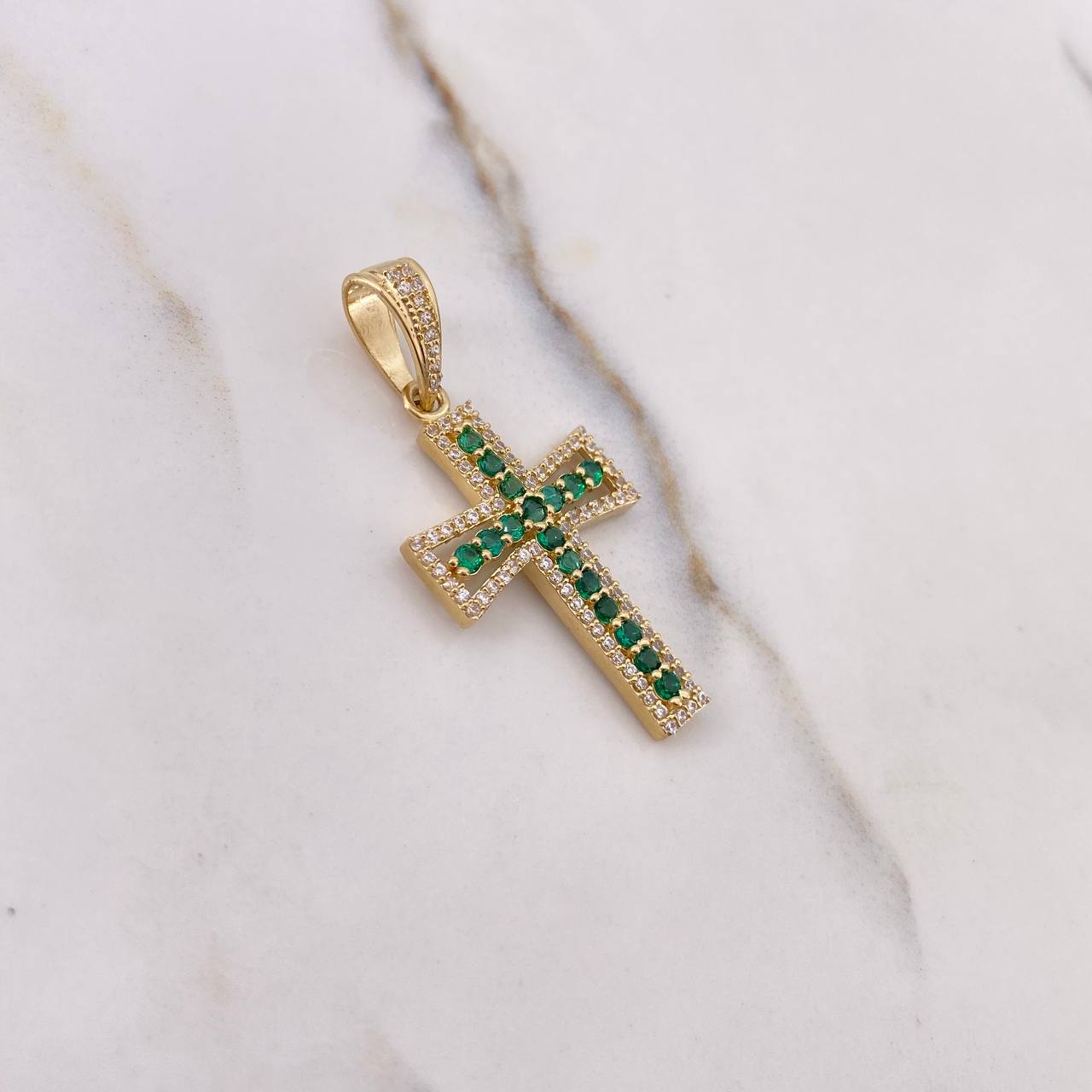 Dije Cruz Basteada 4gr / 4cm / Circones Blancos Verdes Oro Amarillo $