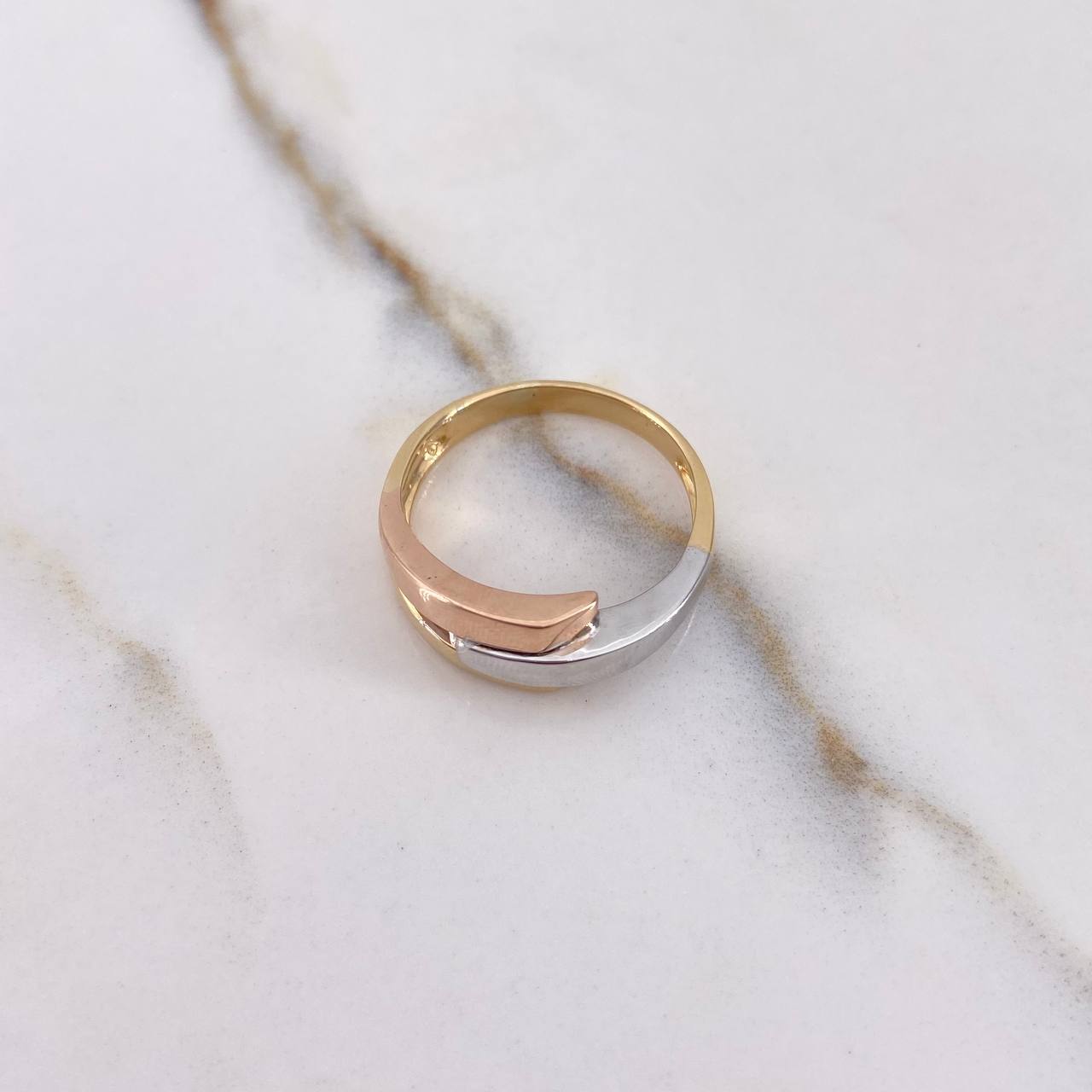 Anillo Olas Trio 3.8gr / T7 1/2 / Tres Oros $