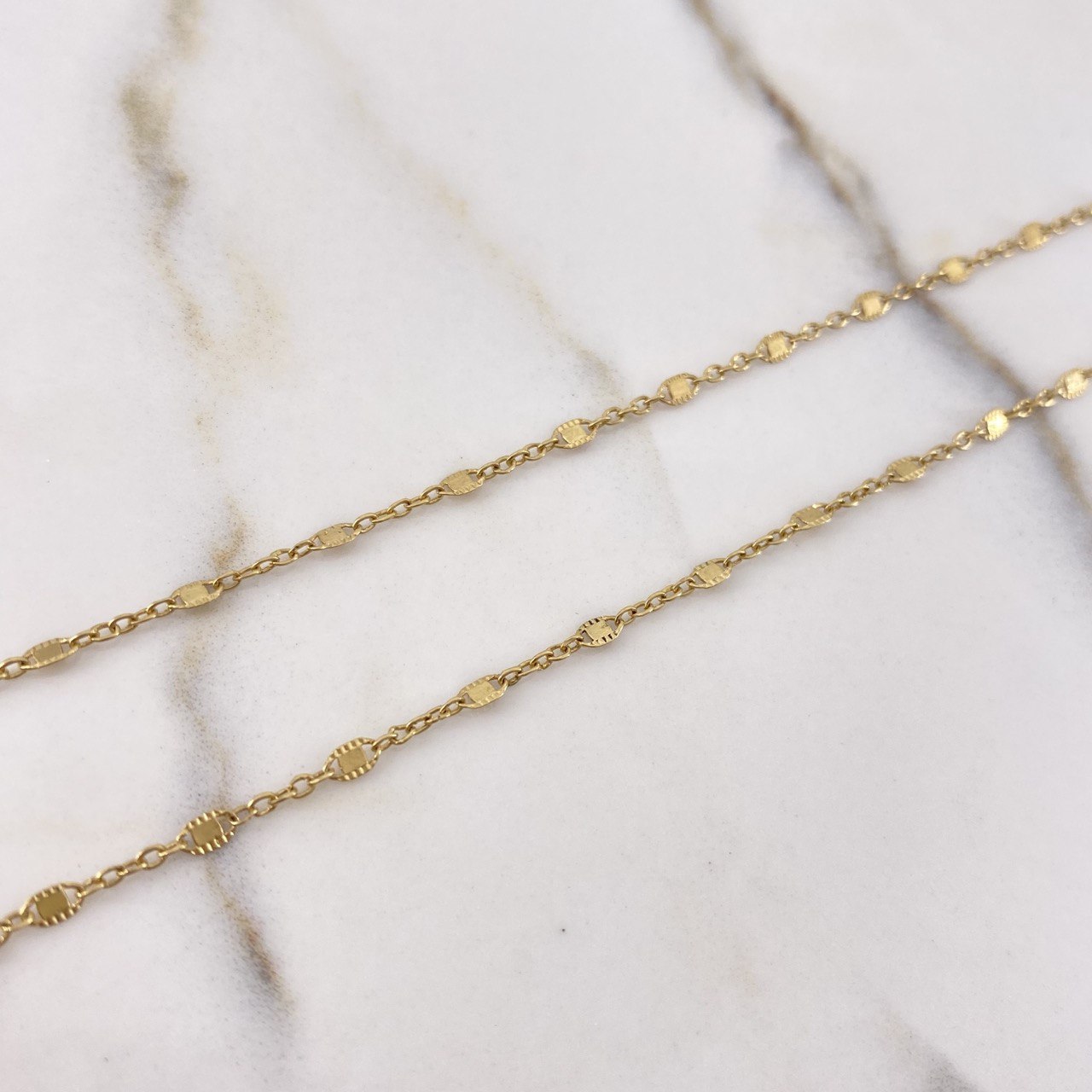 Cadena Aro Seguido 2.65gr / 50cm / 3mm Plana Diamantada Oro Amarillo +3 $